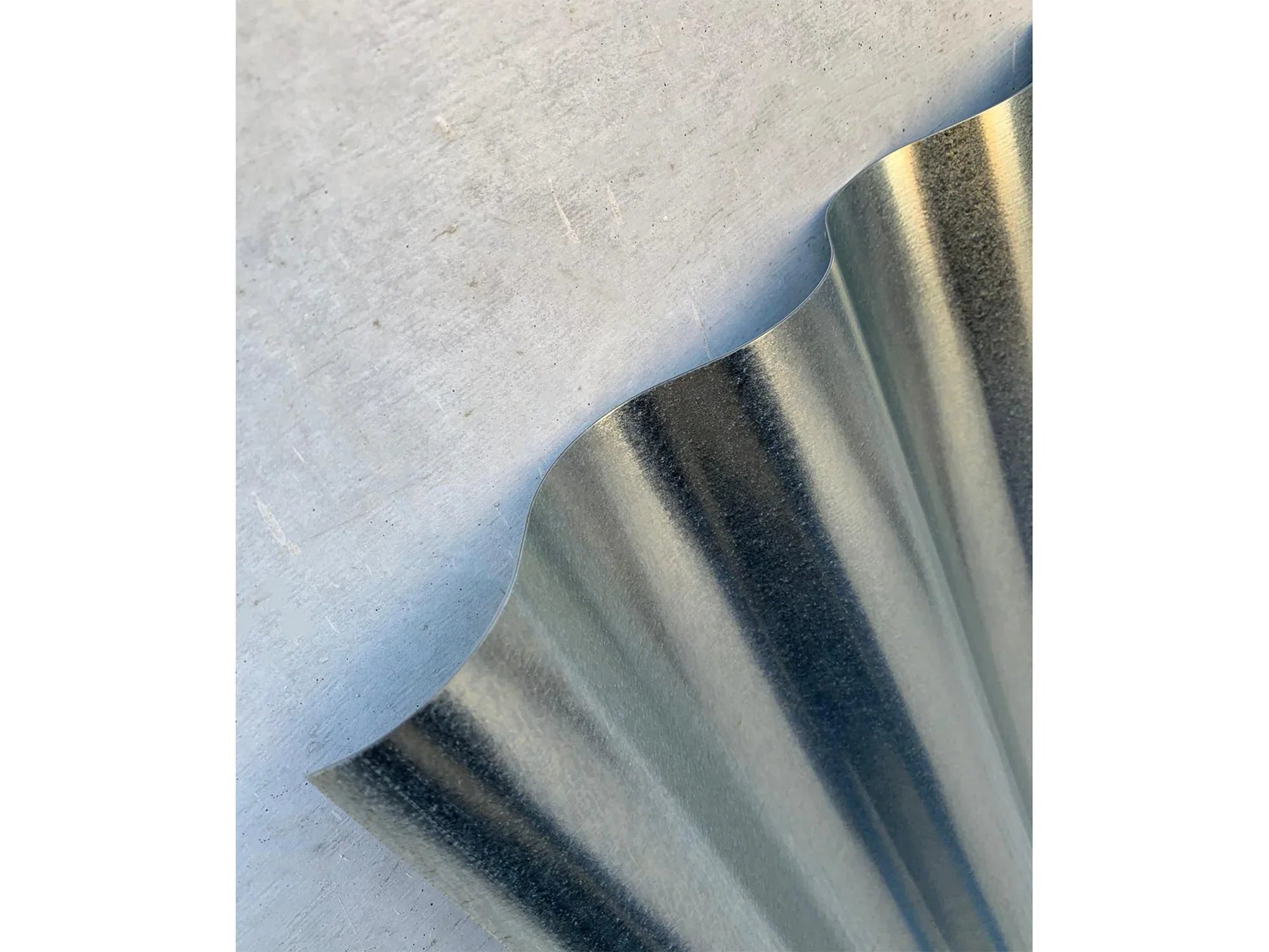 Wellblechtafel aus verzinktem Blech