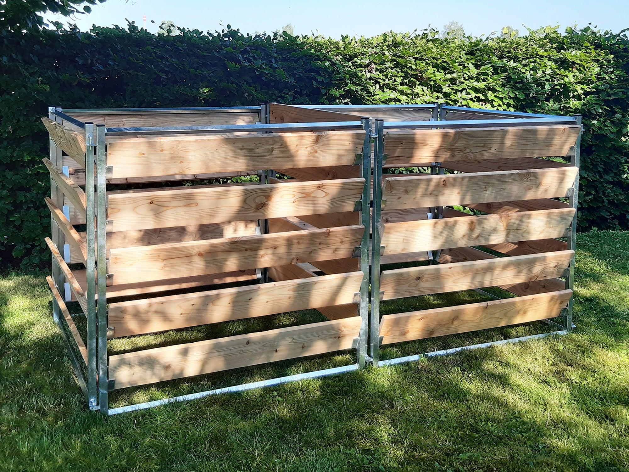 Gartenkomposter mit abnehmbaren Querbalken zur Kompostentnahme