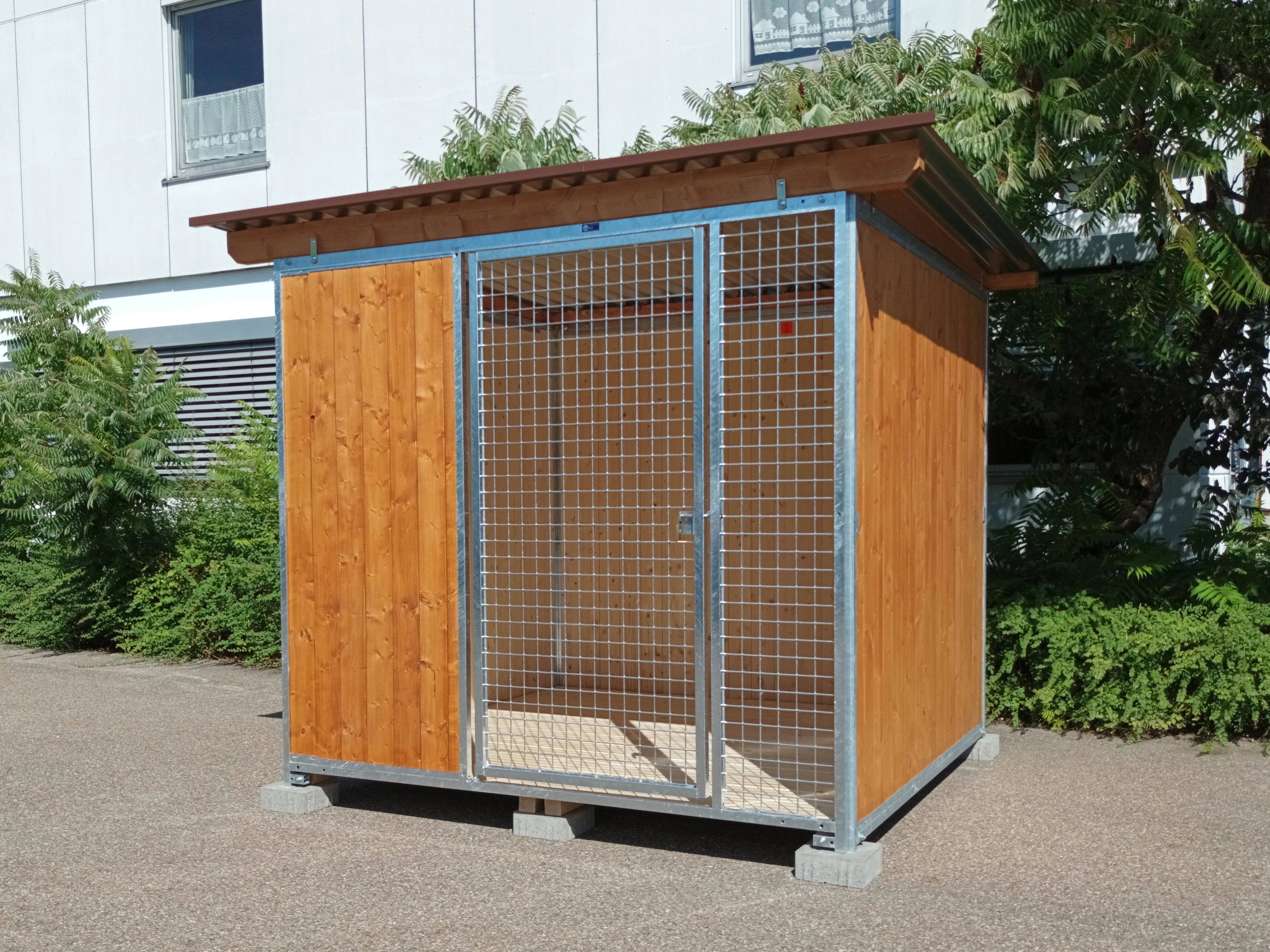 Vollschutz-Hundezwinger 2 x 2 m mit Dach und Boden
