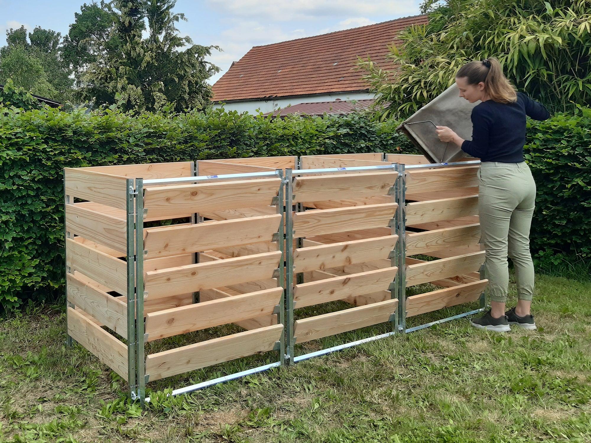 Großer Komposter mit 3 Kammern und 3 Elementen zur Kompostentnahme