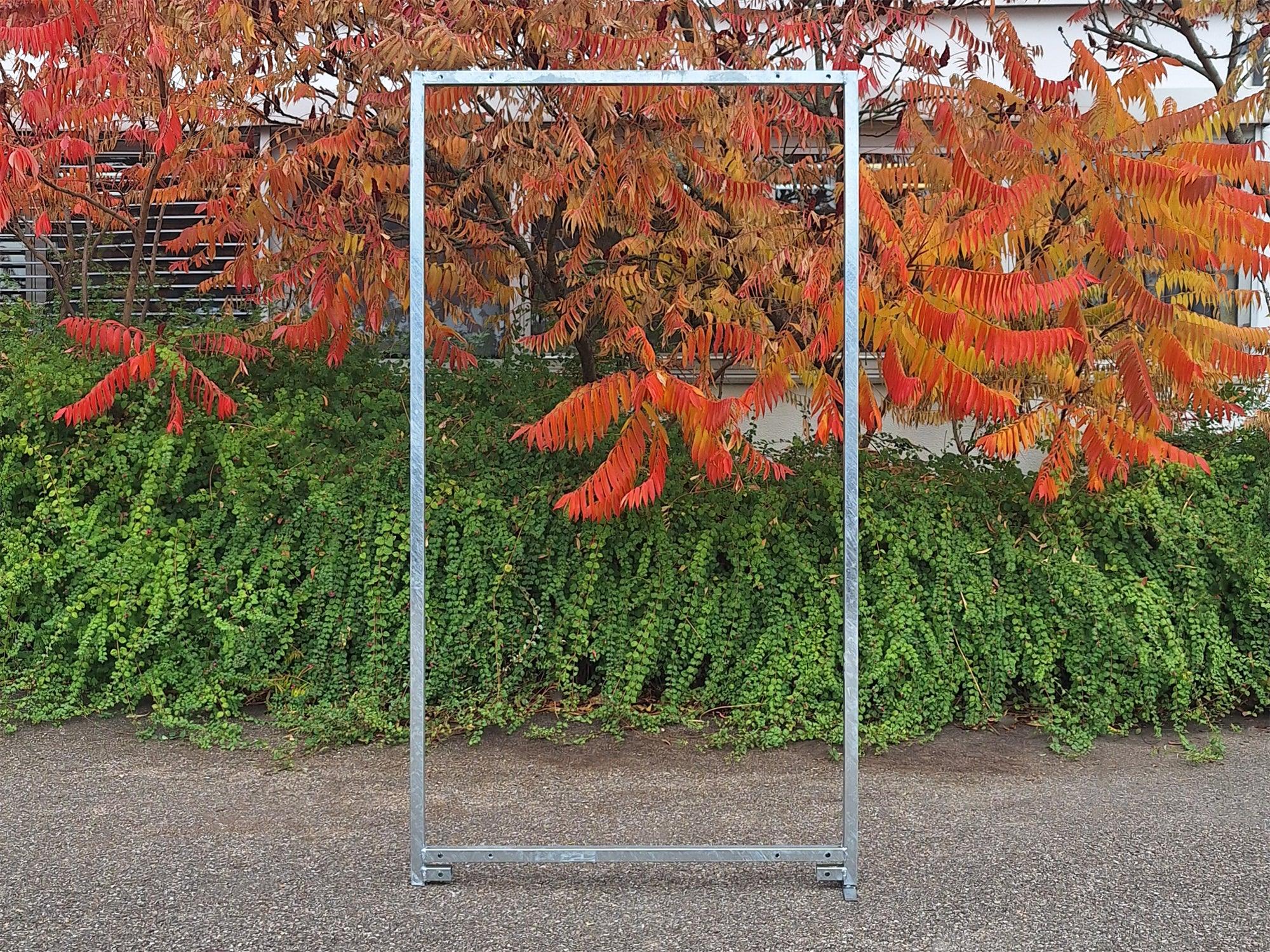 Zaunelement aus Stahl ohne Füllung