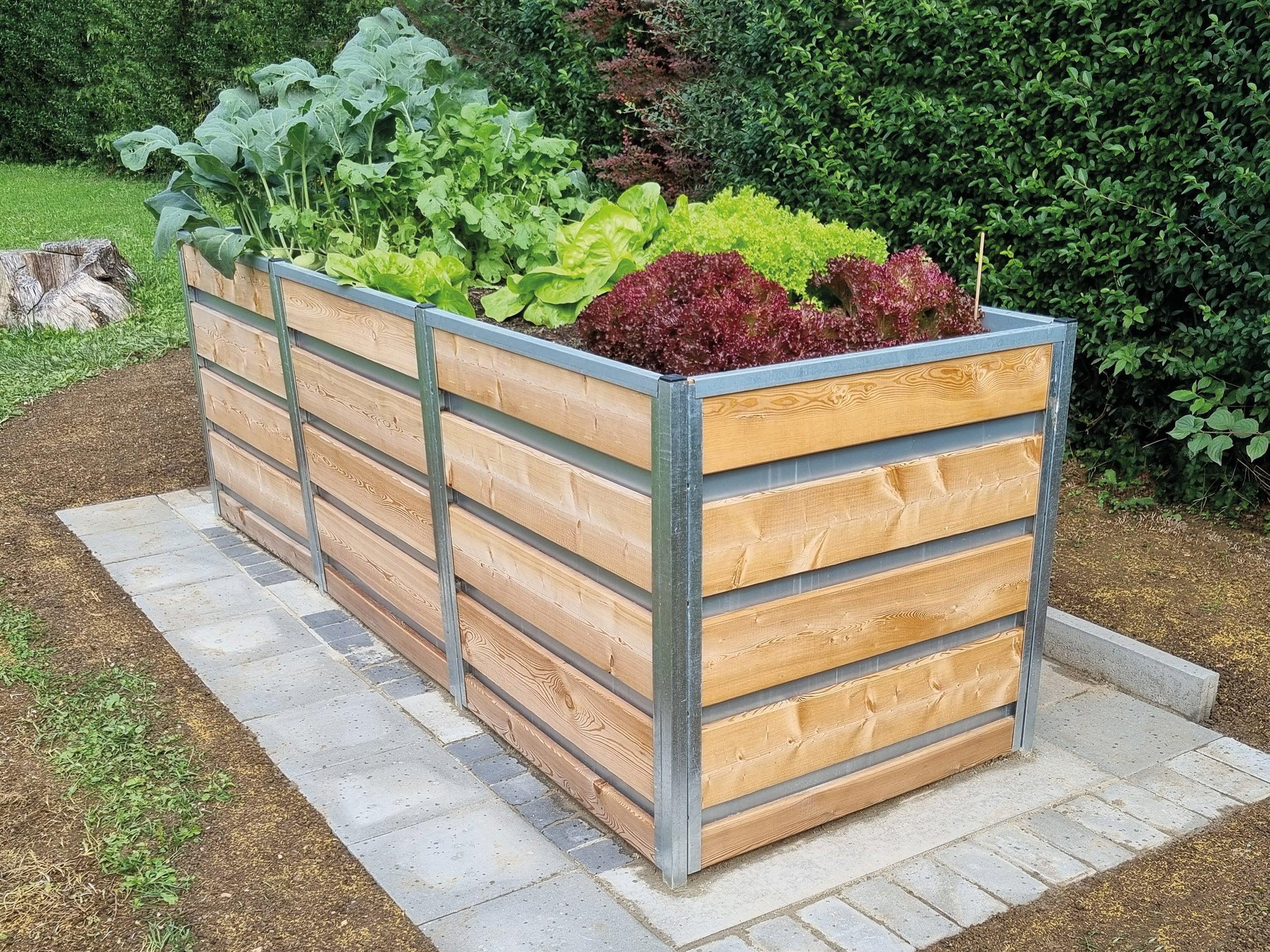 Kundenbild Hochbeet in gerader Form aufgebaut Höhe 83 cm