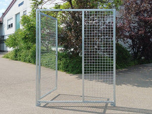 Verzinktes Stahlelement mit Stahlrohrahmen und eingebauter Türe